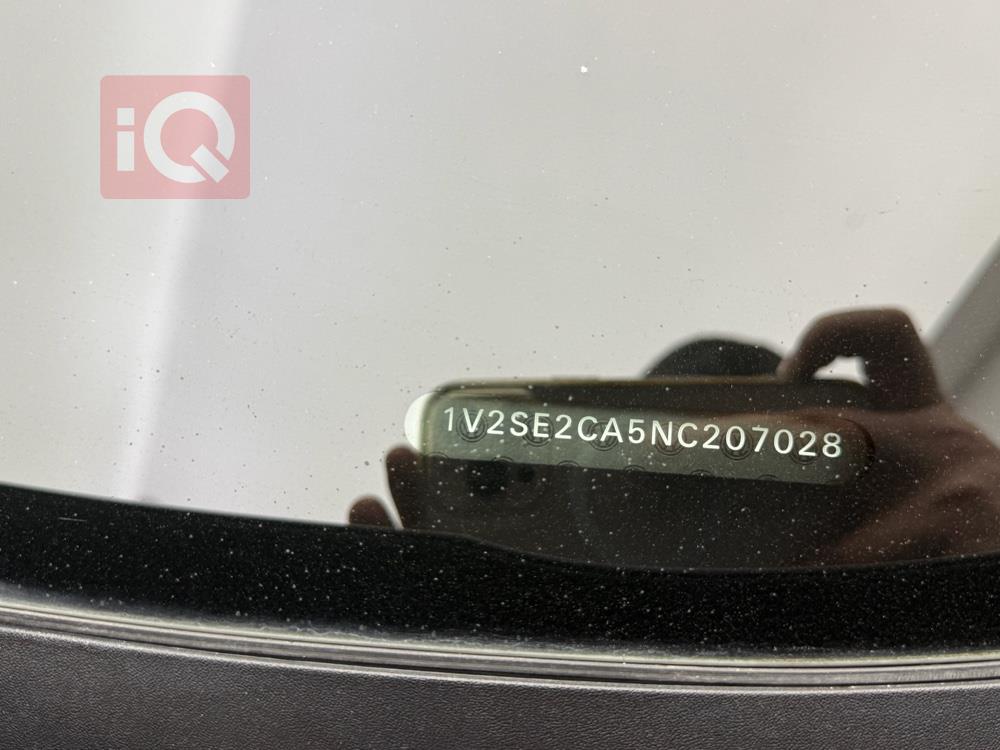 ڤۆڵکسواگن ئەتڵەس کرۆس سپۆرت